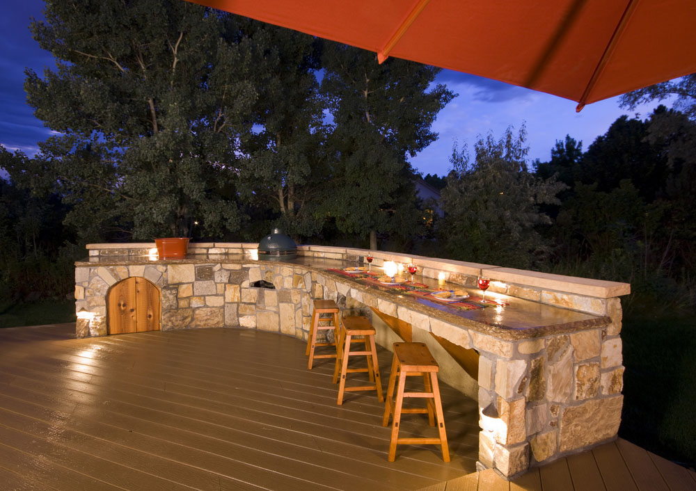 5 Tips For Enhancing Your Outdoor Space This Fall